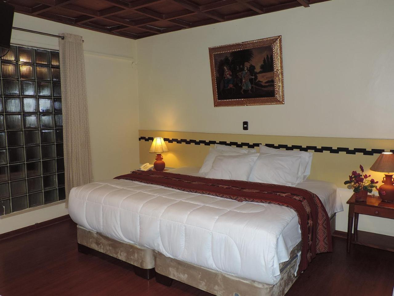 Kintu Classic Cusco Luaran gambar